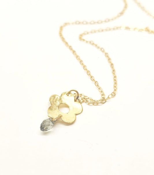 שרשרת פרח מעודנת עם קריסטל סברובסקי