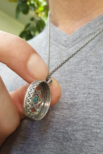 שרשרת כסף עם מגן דויד משובץ אבן טורקיז