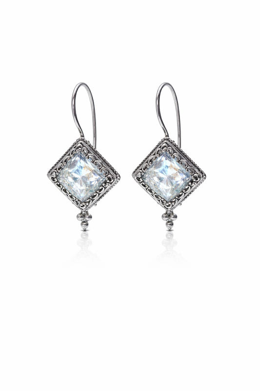 עגילי כסף משובצי זרקון בעיצוב אתני-קלאסי