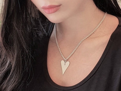 שרשרת כסף עם תליון לב גולמי