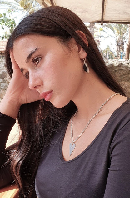 שרשרת כסף עם תליון לב גולמי